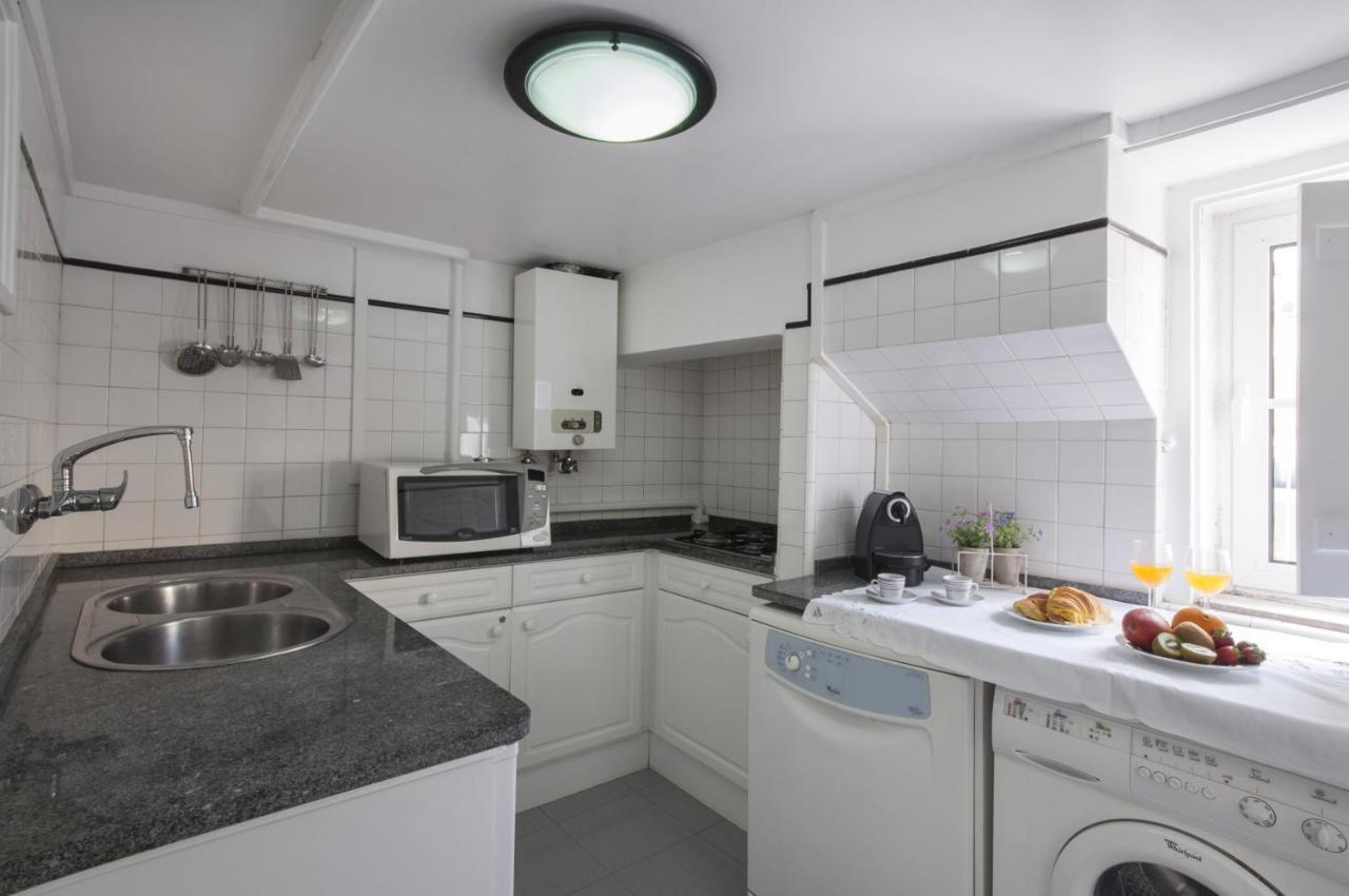 Chic Urban Retreat At Downtown With Balcony & Views, 5th-floor No Lift * Lisboa